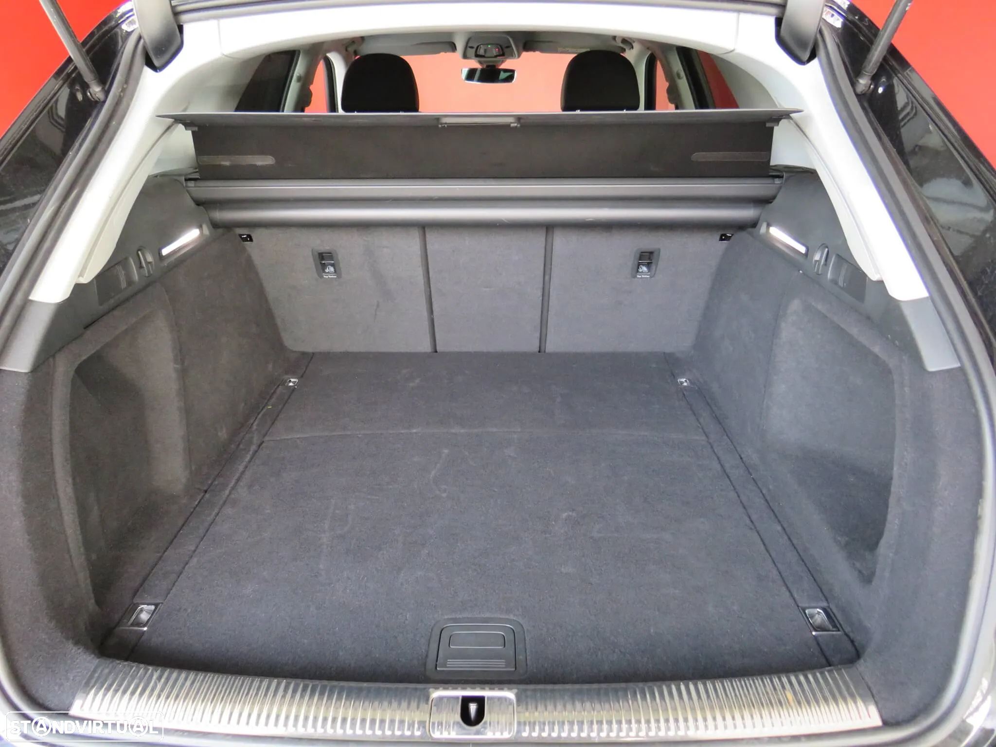 Audi A4 Avant 40 TDI S line S tronic - 50