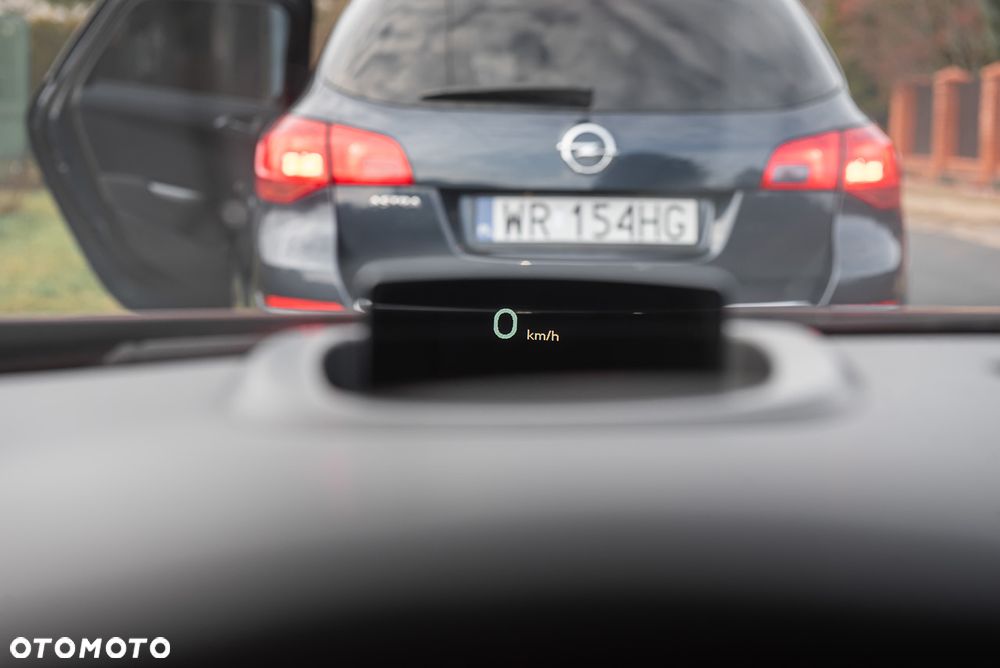 Peugeot 508 RXH Hybrid4 - 29