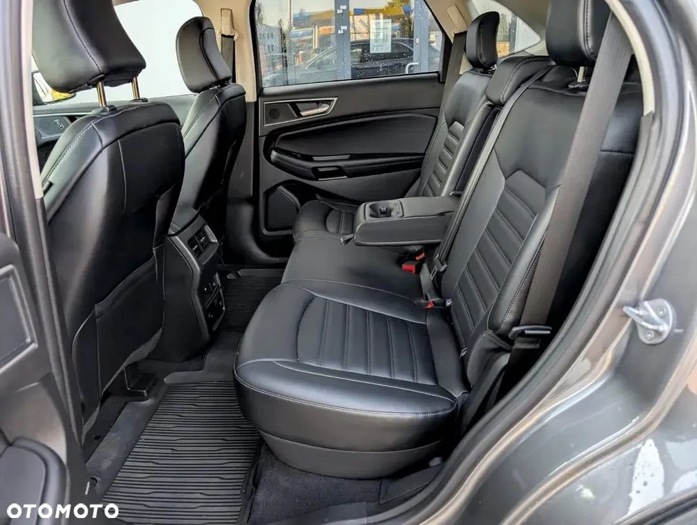 Ford Edge - 15