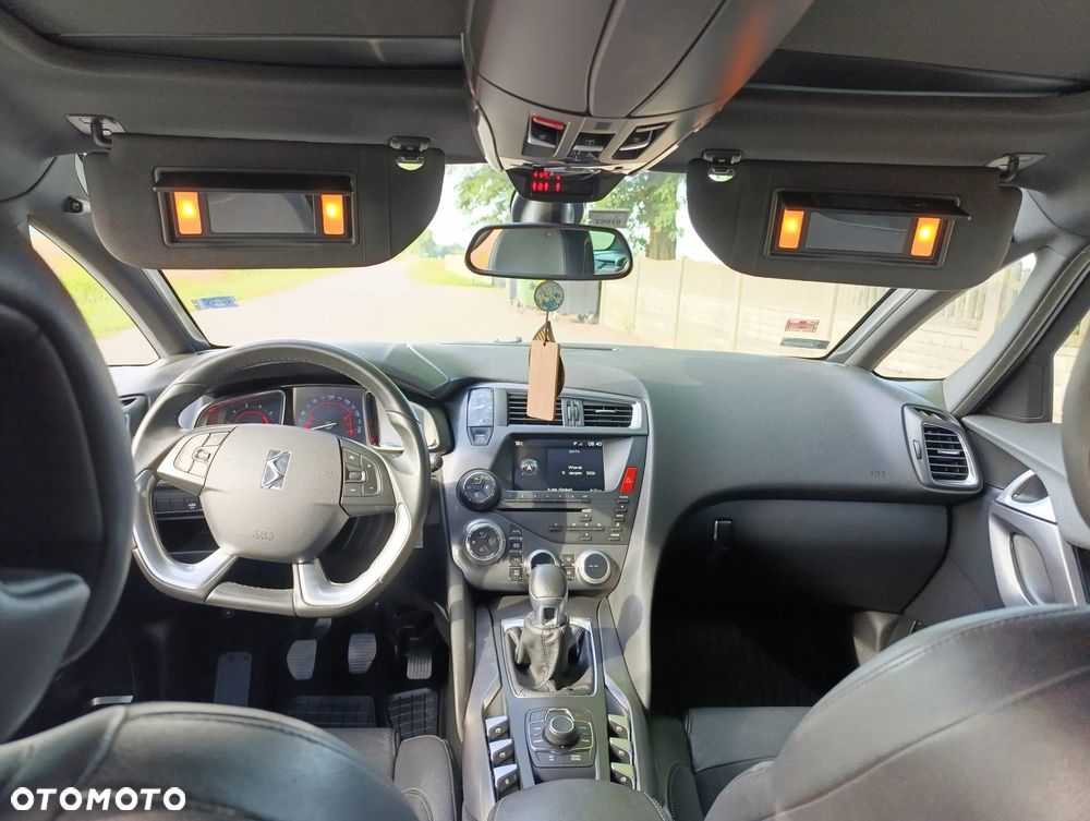 Citroën DS5 2.0 HDi SoChic - 10