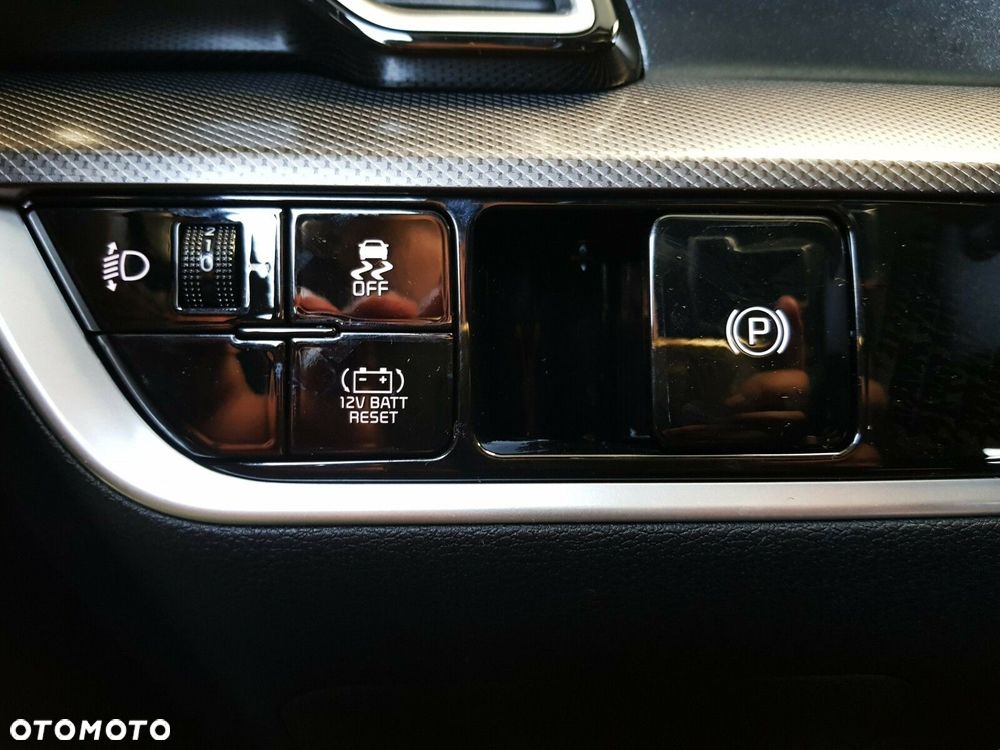 Kia Sportage 1.6 T-GDI HEV Anniversary 2WD - 14