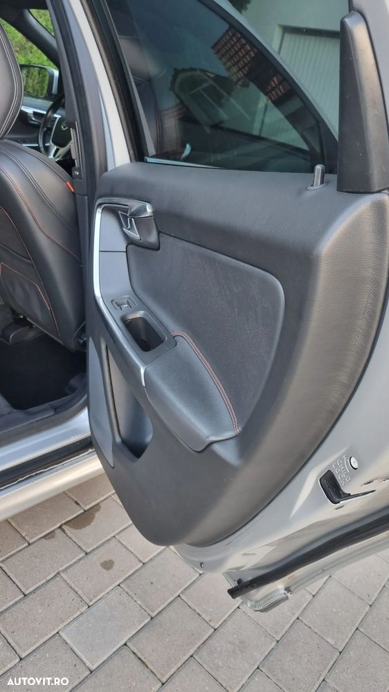 Volvo XC 60 - 15