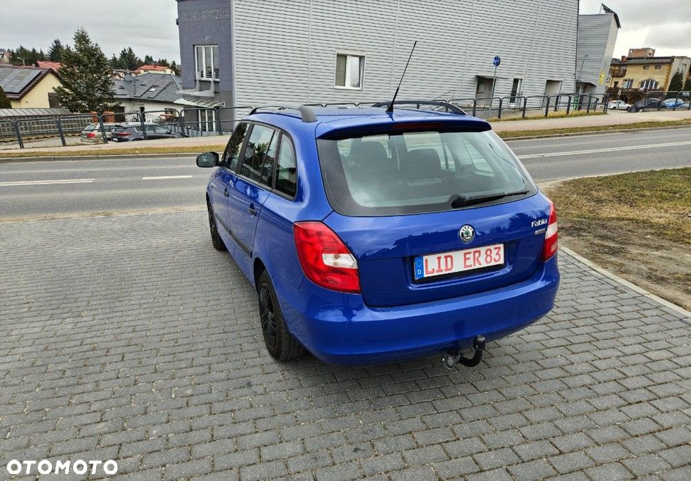 Skoda Fabia - 4