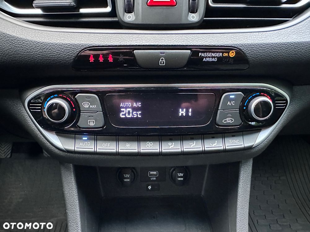 Hyundai i30 - 14
