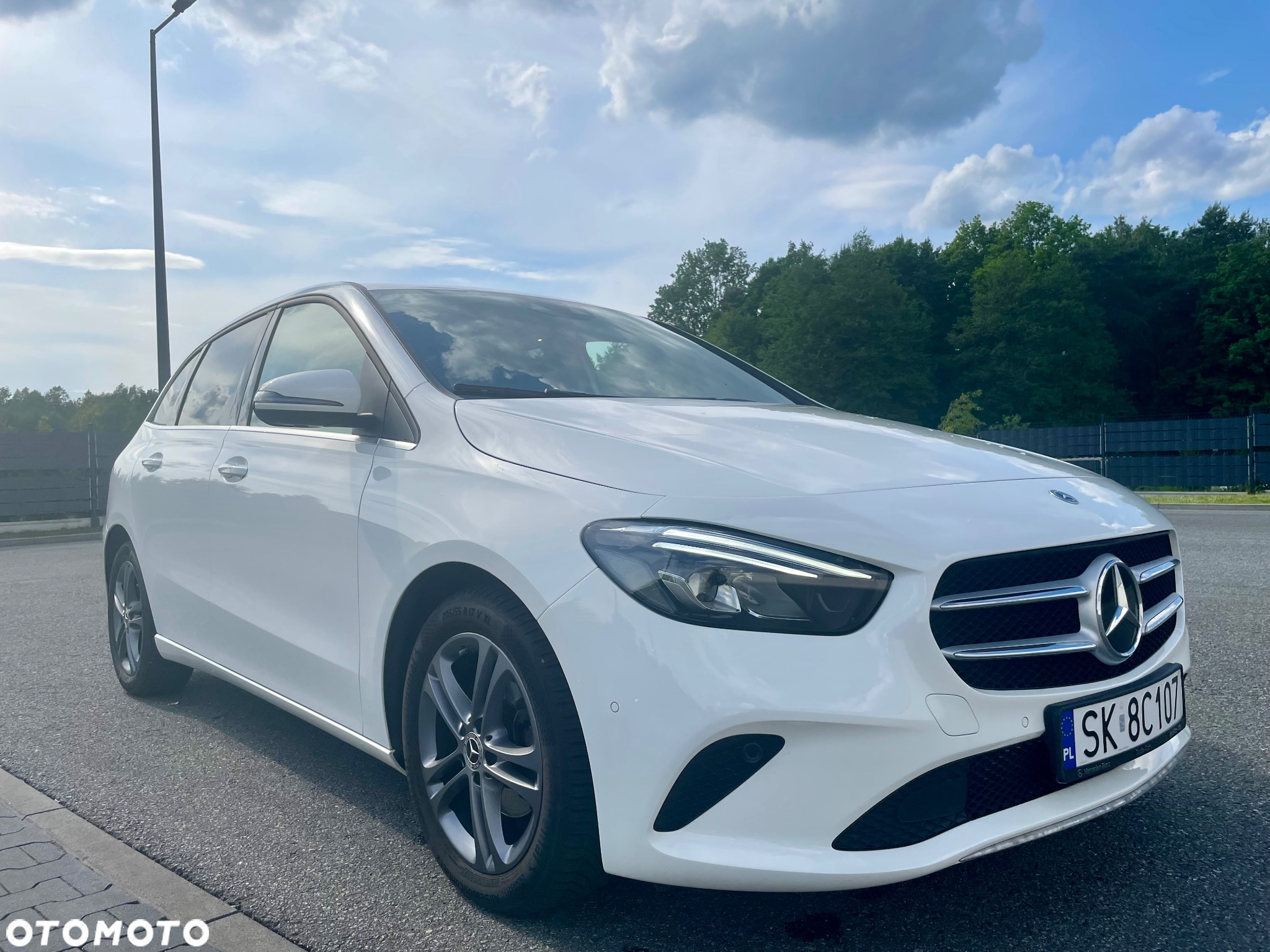 Mercedes-Benz Klasa B 180 d Progressive 7G-DCT - 2