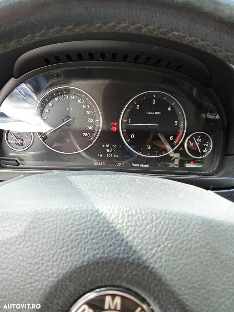 BMW Seria 5 520d Luxury Line - 17