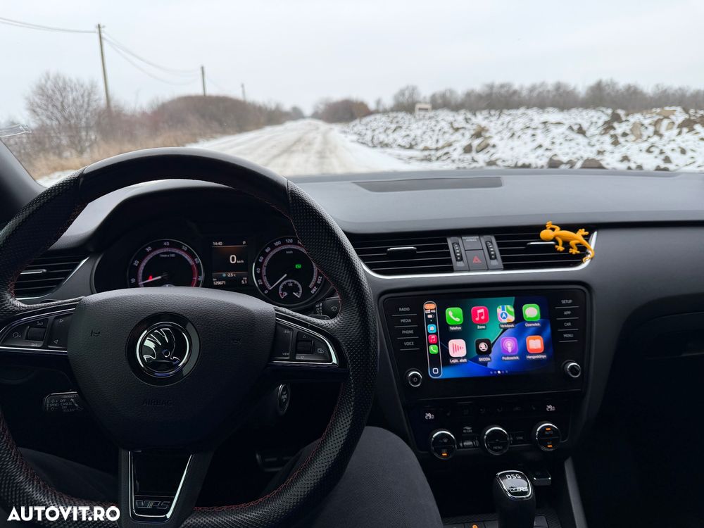 Skoda Octavia 2.0 245 TSI DSG RS - 20
