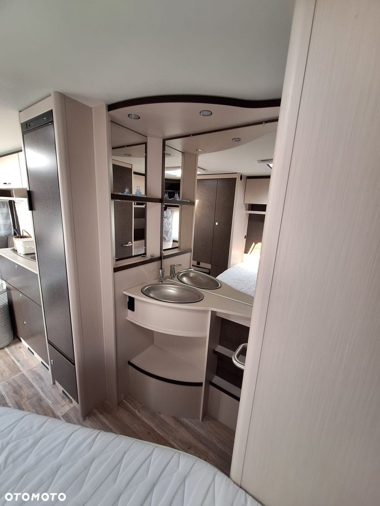 Dethleffs 495 FR C-GO! - 17