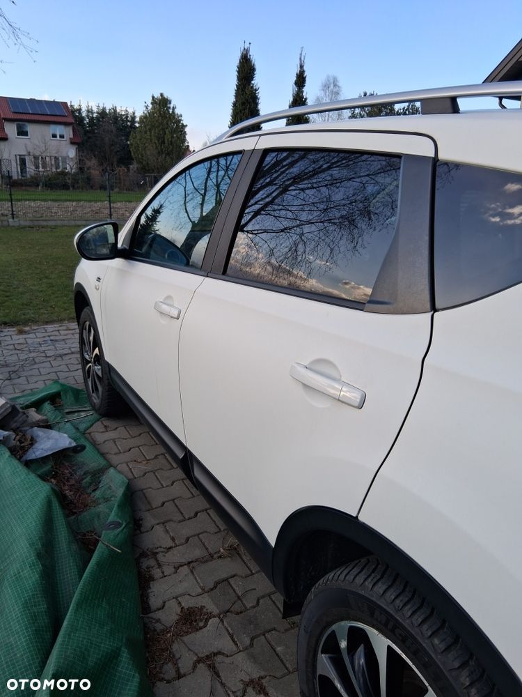 Nissan Qashqai - 7