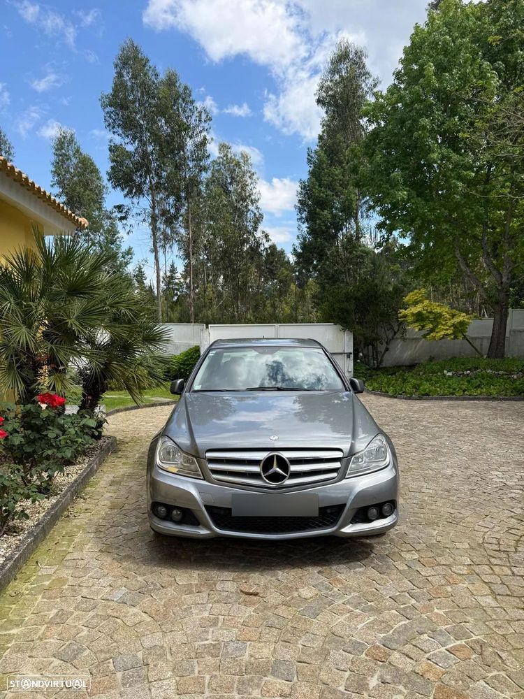 Mercedes-Benz C 220 CDi Classic BlueEfficiency Aut. - 2