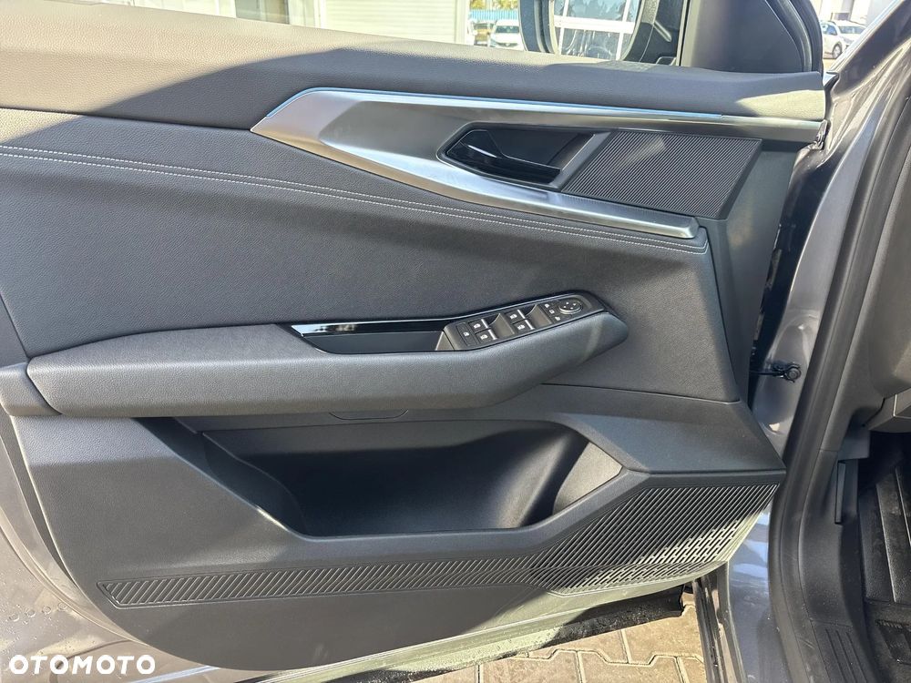 Renault Austral 1.2 E-Tech Full Hybrid 200 Techno MMT - 10