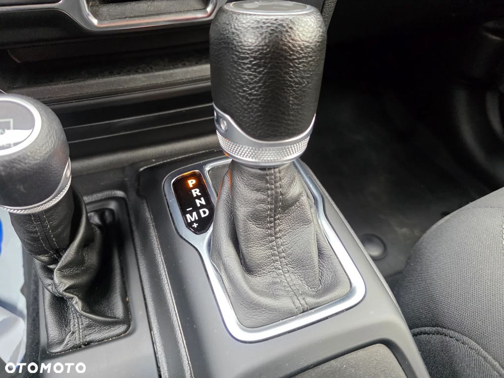 Jeep Wrangler - 17