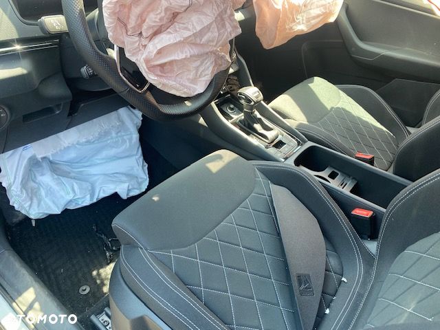 Skoda Karoq 1.5 TSI ACT Sportline DSG - 5