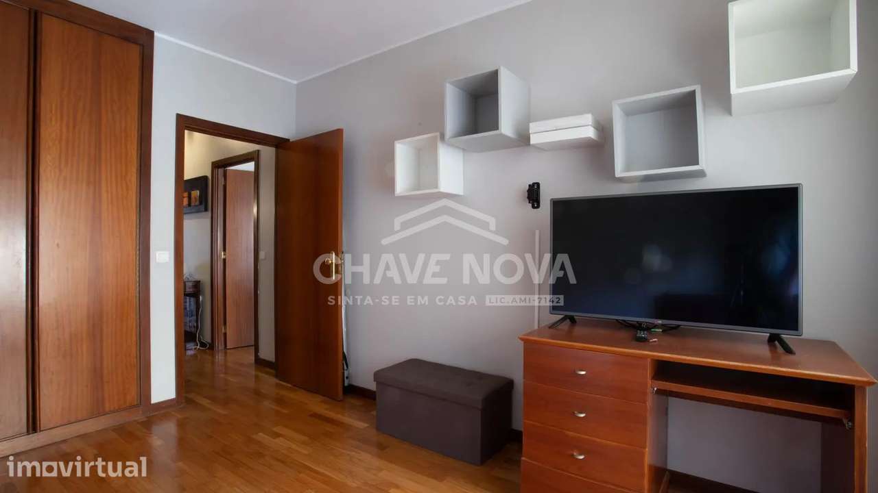Apartamento T3 c/ Vistas Mar e Garagem Box em Canidelo - Grande imagem: 4/45