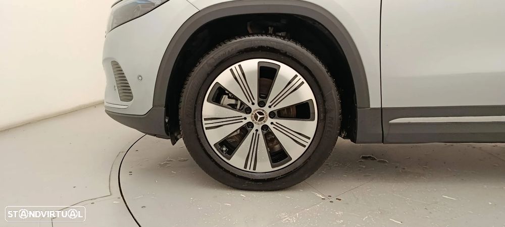 Mercedes-Benz EQA 250+ Progressive - 17