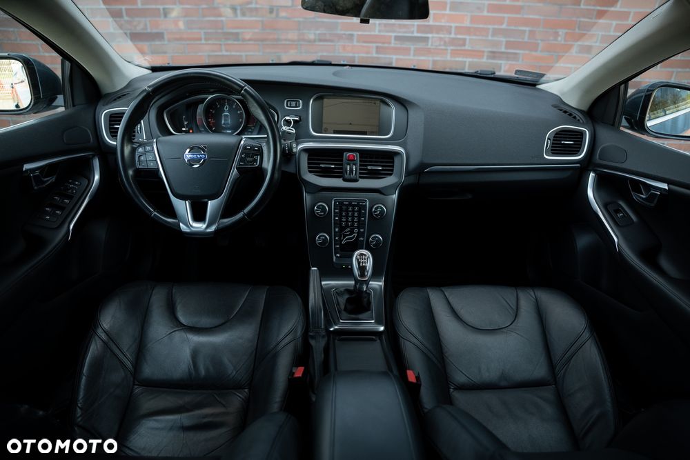 Volvo V40 T3 - 5