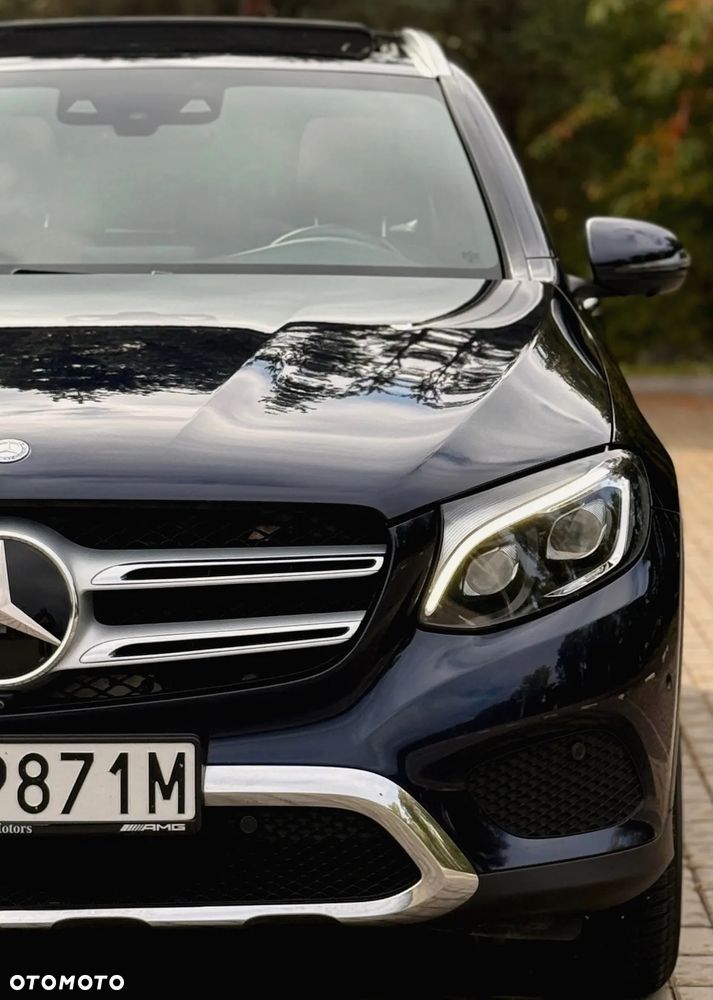 Mercedes-Benz GLC - 11