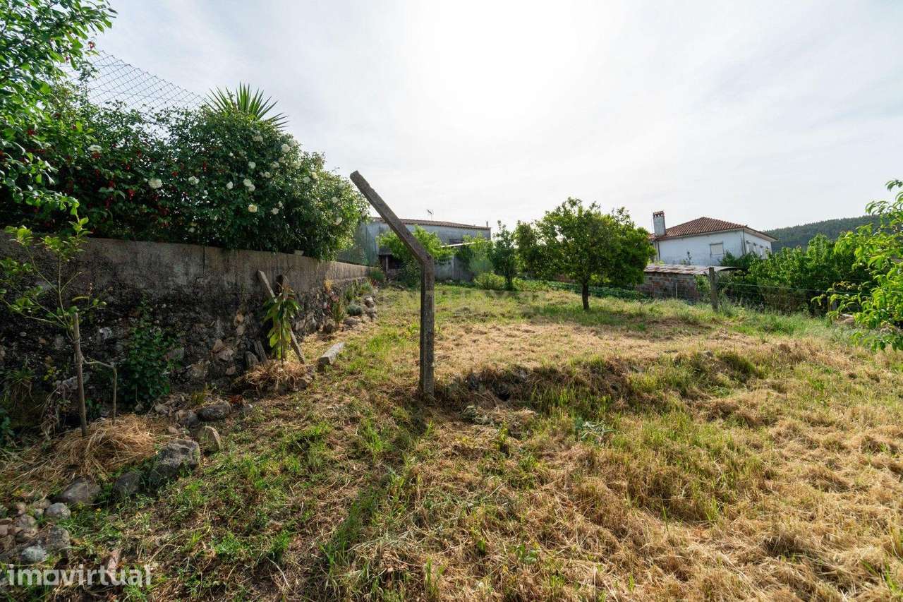 Moradia p/reconstrução com terreno no Forcado – Vila Nova de Poiares - Grande imagem: 4/21