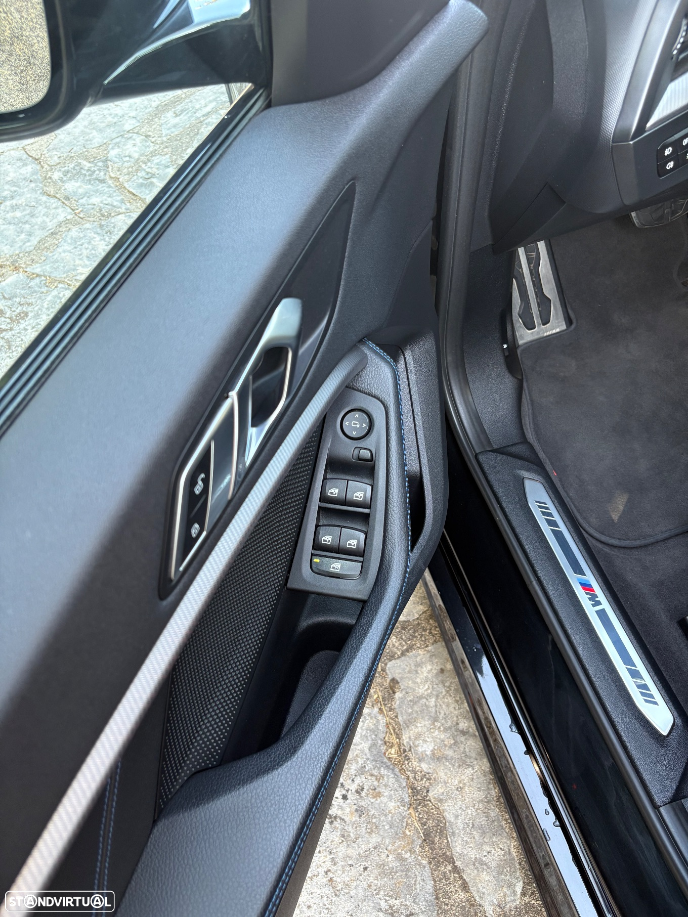 BMW 118 i Pack Desportivo M Auto - 28