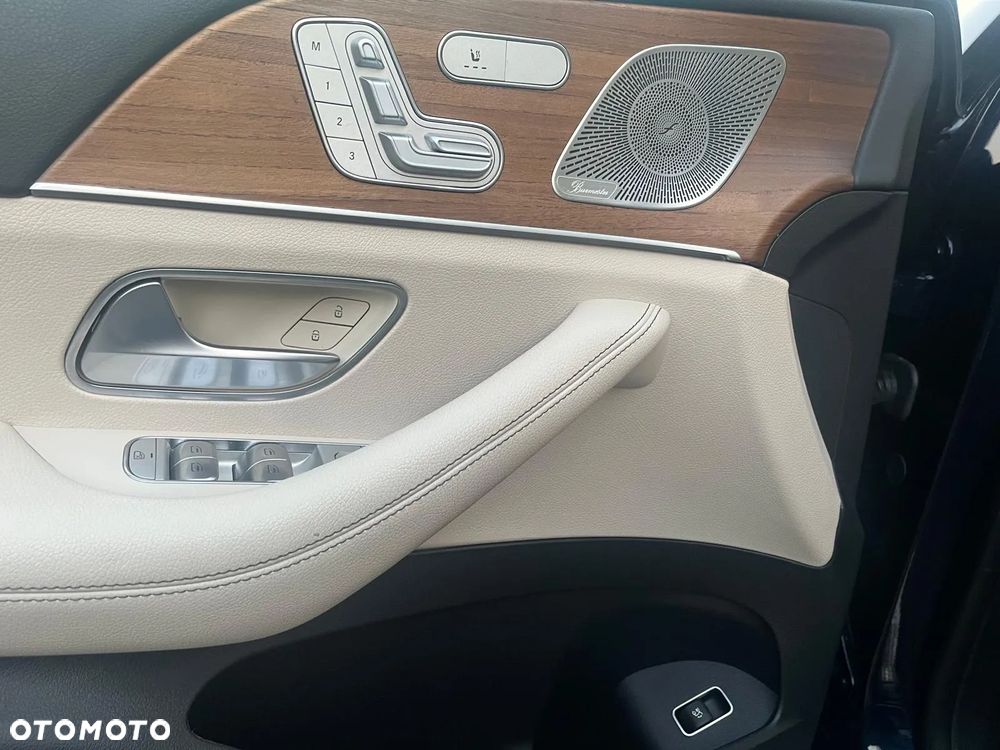 Mercedes-Benz GLE - 9