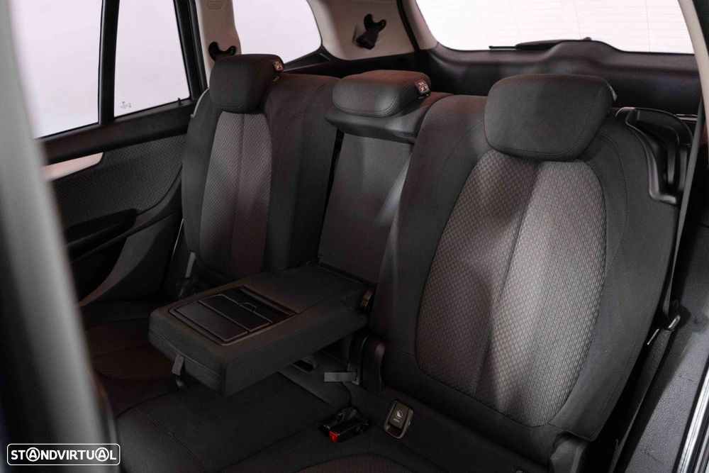 BMW 216 Gran Tourer d 7L Advantage - 12