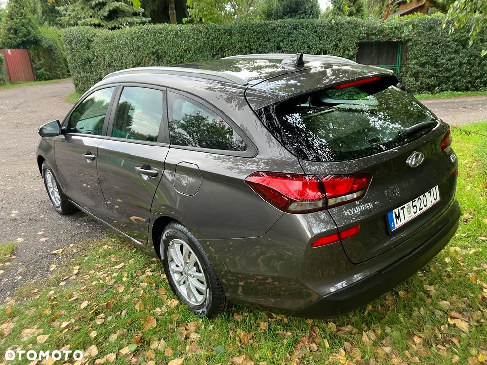 Hyundai i30 Kombi 1.4 Passion - 5