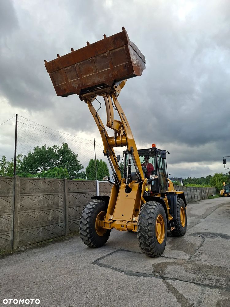 Caterpillar CAT 914 M - 13