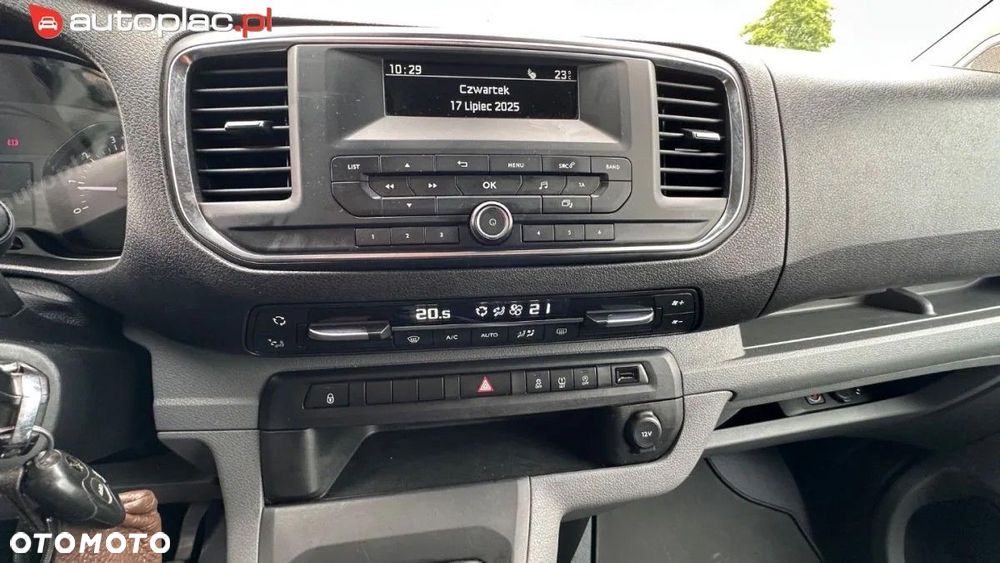 Peugeot Traveller 2019