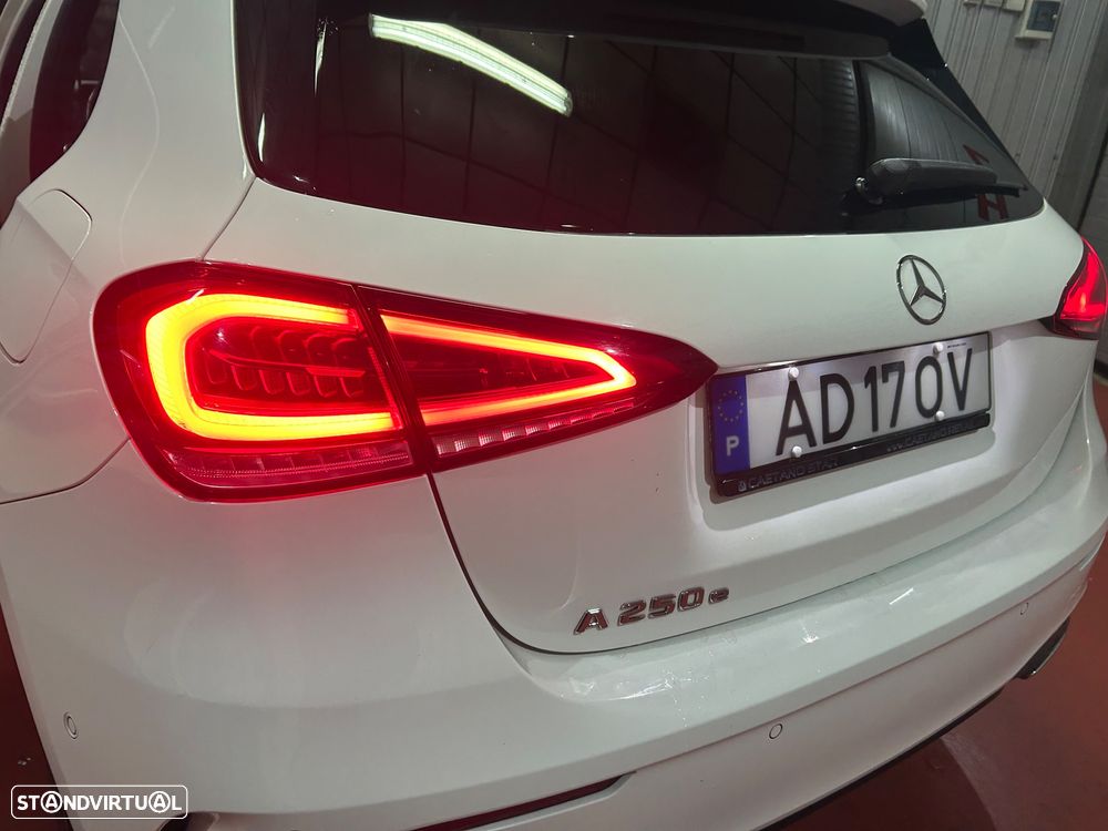 Mercedes-Benz A 250 - 32