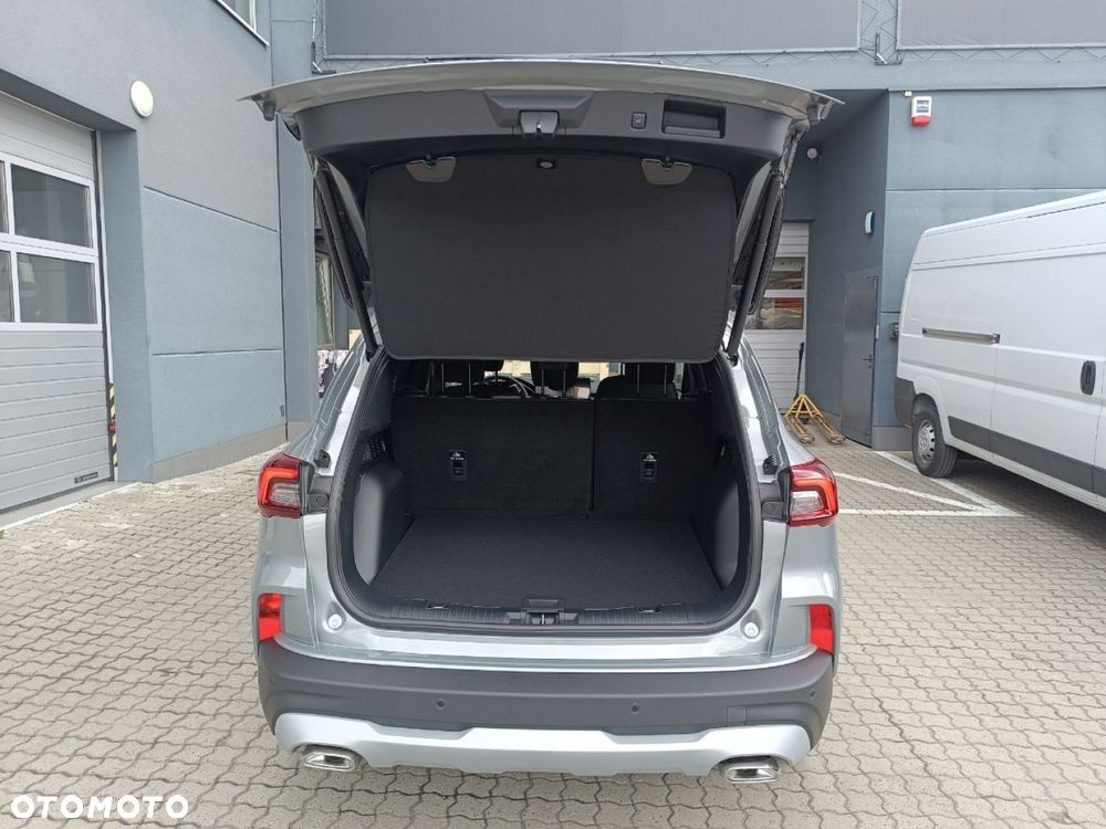 Ford Kuga - 9