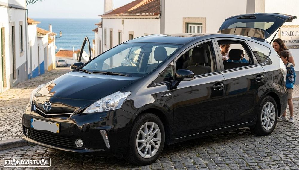 Toyota Prius+ - 1