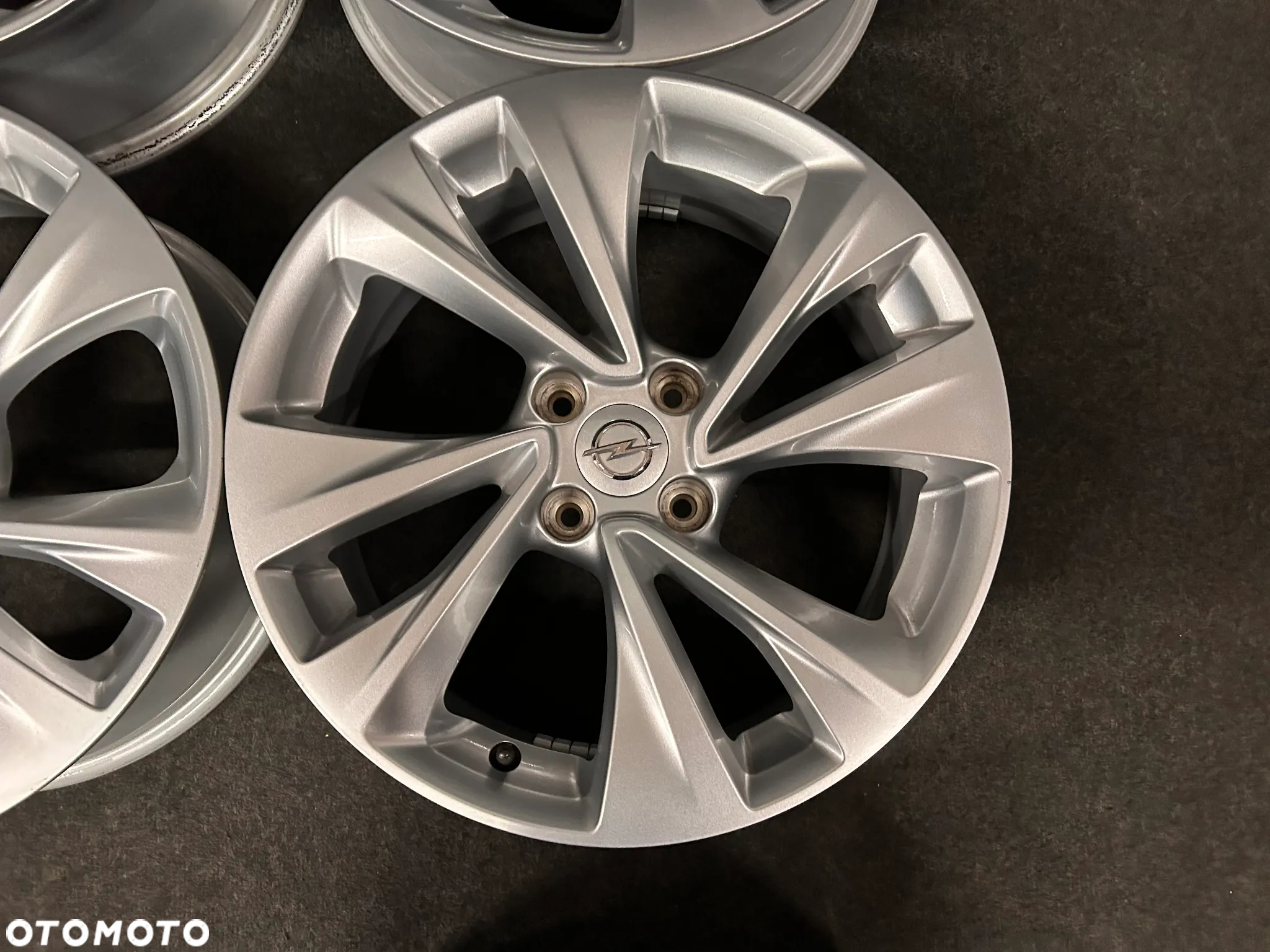 Alufelgi Opel Crossland 17, Peugeot 2008, Citroen C3 Aircross 17 cali 4x108 4szt. ŁADNE! - 9