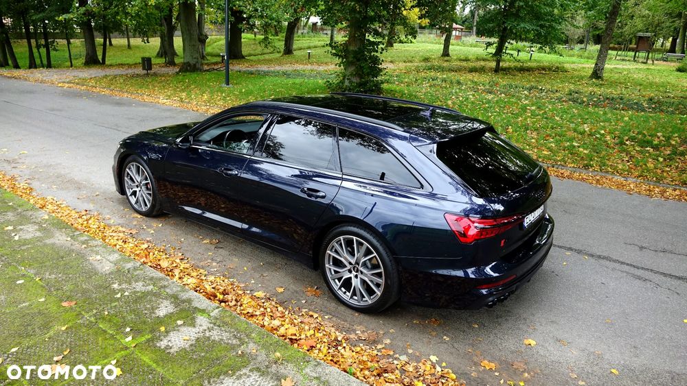 Audi S6 Avant - 28
