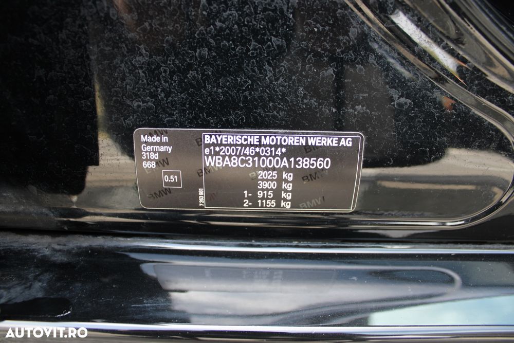 BMW Seria 3 318d Aut. Advantage - 15