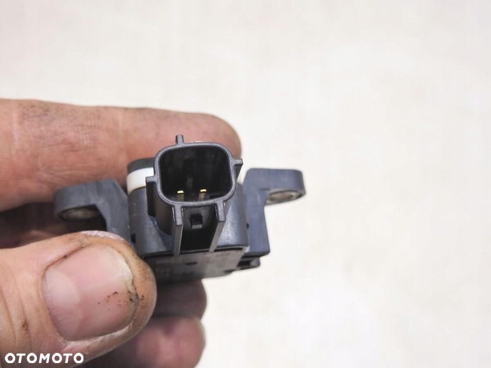 SENSOR UDERZENIOWY AUDI A4 B7 8P0955557 - 6