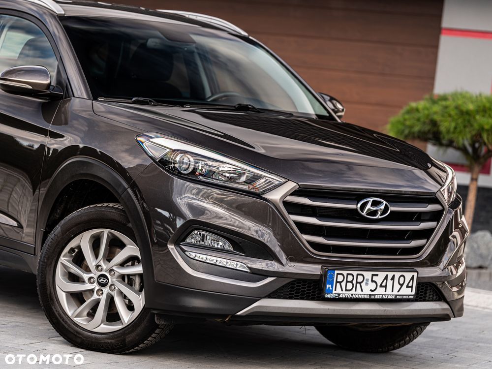Hyundai Tucson blue 1.6 GDi 2WD Intro Edition - 13