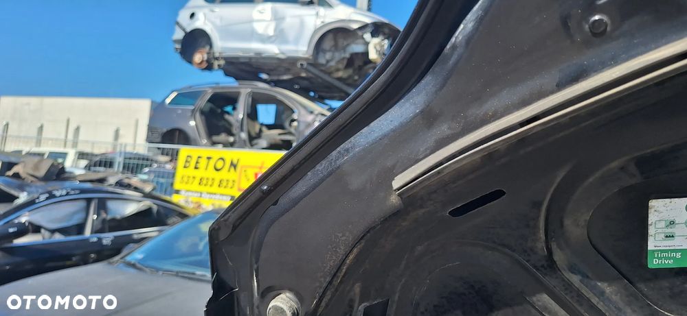 Volkswagen Golf V+ Maska Pokrywa Komory Silnika Kod Lakieru LC9Z - 38