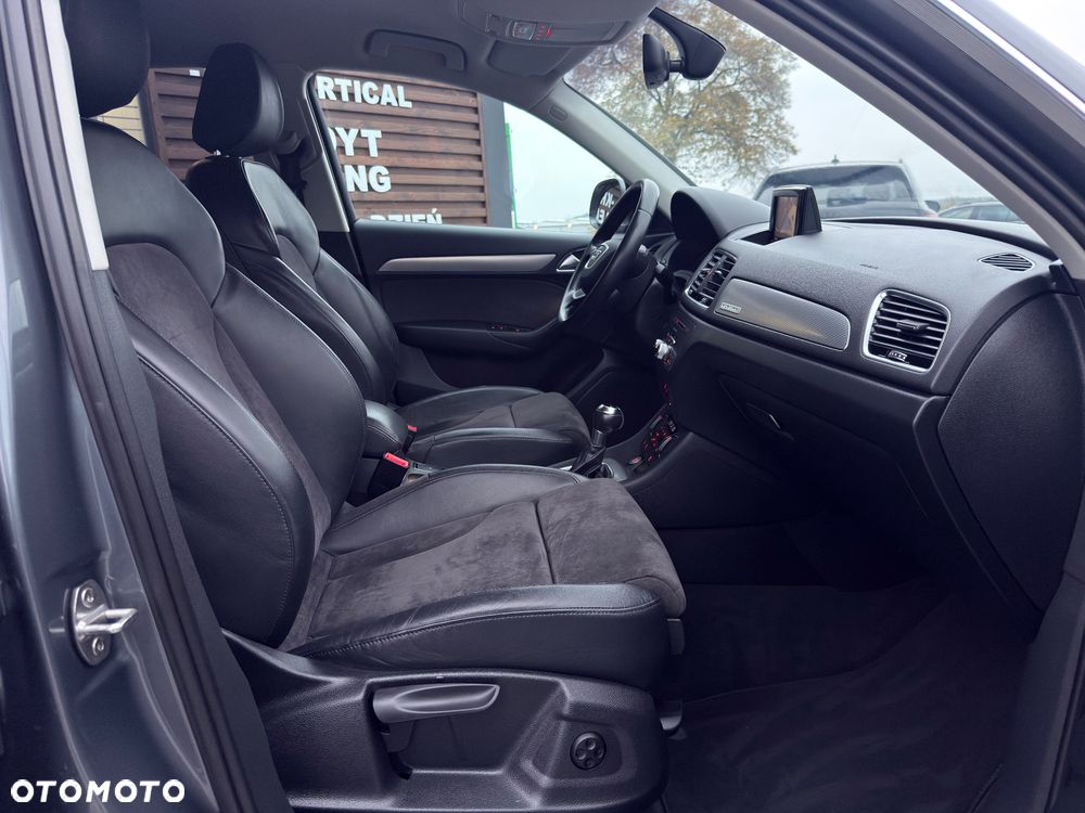 Audi Q3 2.0 TDI Quattro S tronic design - 23