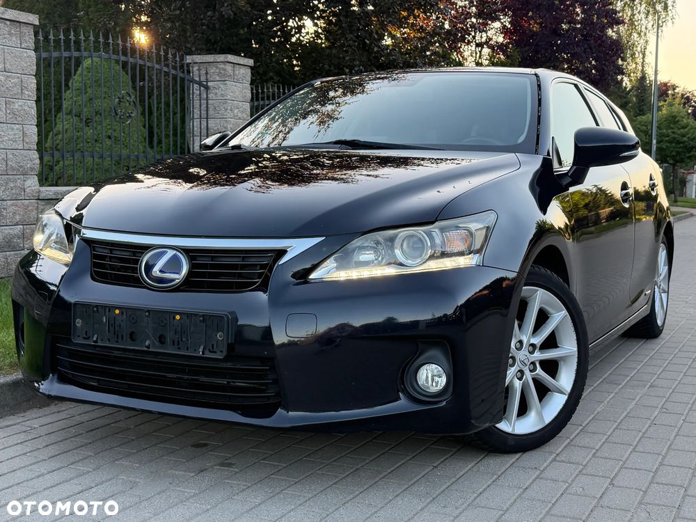 Lexus CT 200h Prestige - 1