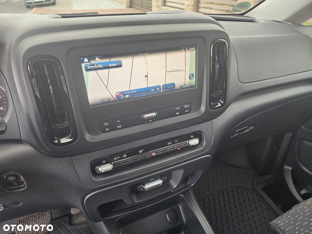 Mercedes-Benz VITO - 7