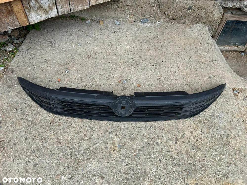FIAT DOBLO II LIFT GRILL ATRAPA ZDERZAKA CHŁODNICY PRZÓD 735594204 - 1
