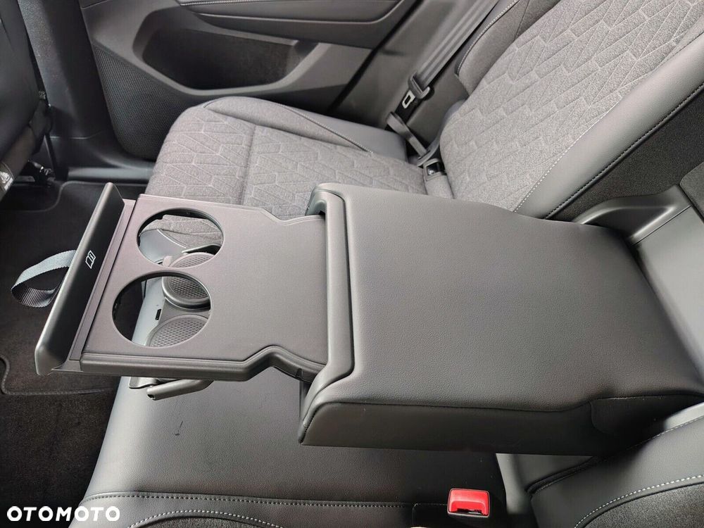 Volkswagen Tiguan - 21