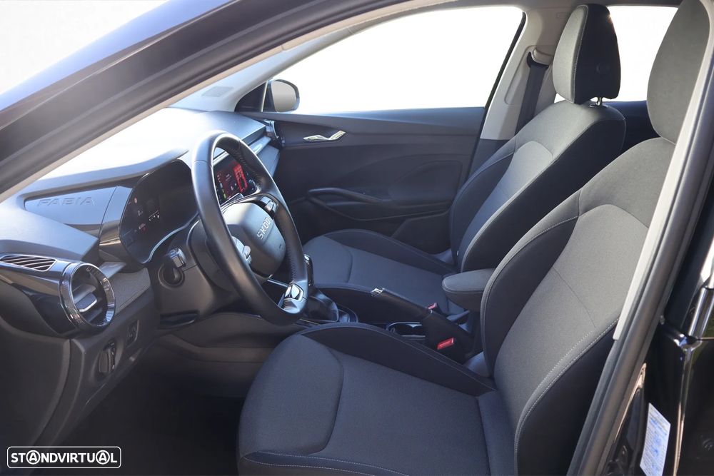 Skoda Fabia 1.0 TSI Selection DSG - 11
