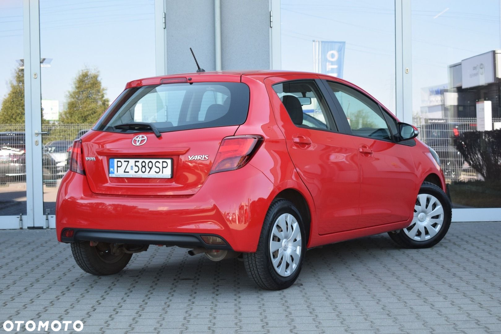 Toyota Yaris 1.0 Active EU6 - 9