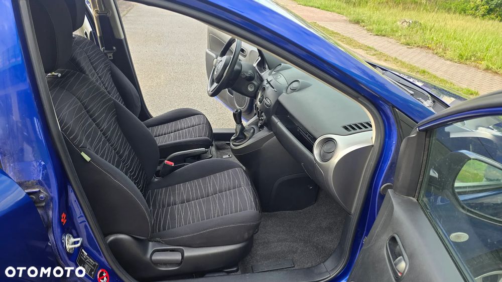 Mazda 2 1.3 Dynamic - 23