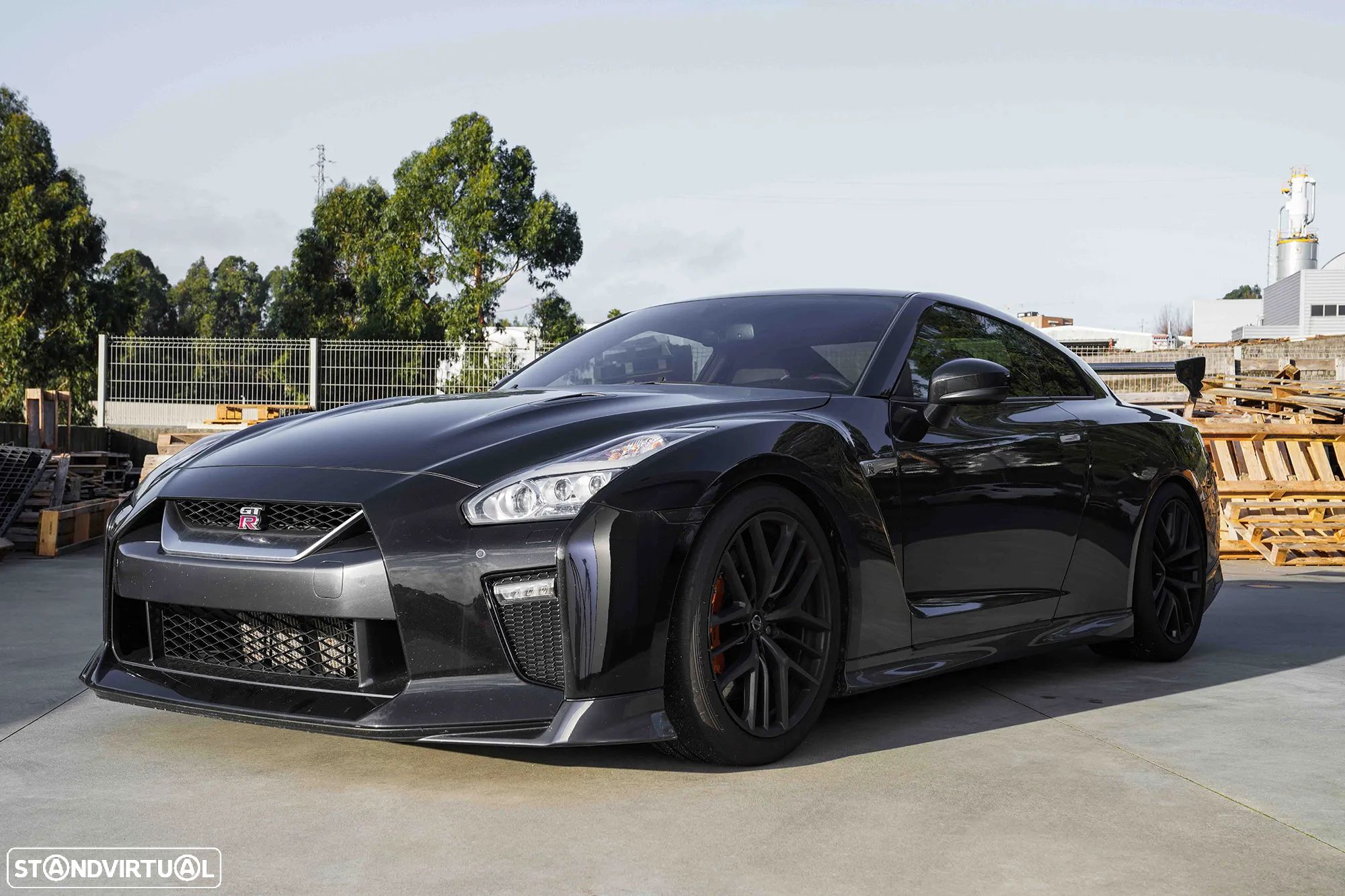 Nissan GT-R Black Edition - 1