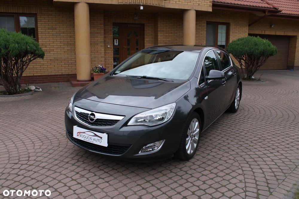 Opel Astra 1.6 Cosmo - 2