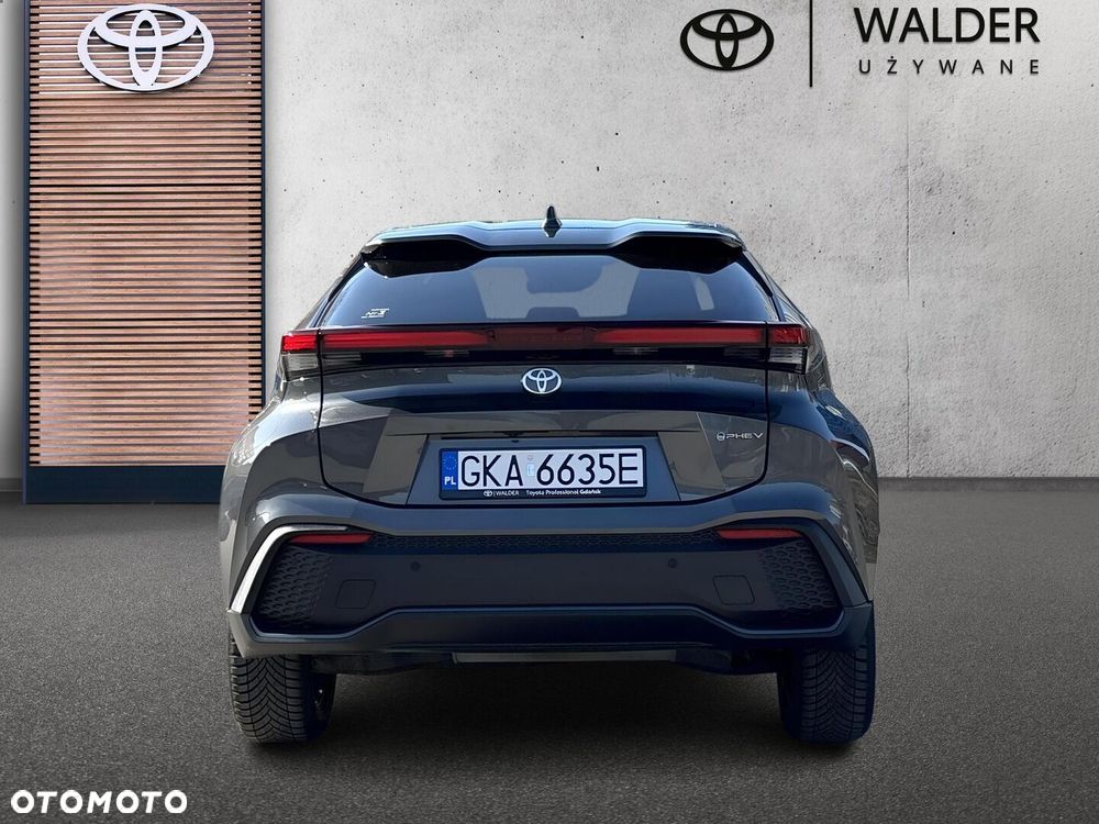 Toyota C-HR - 6