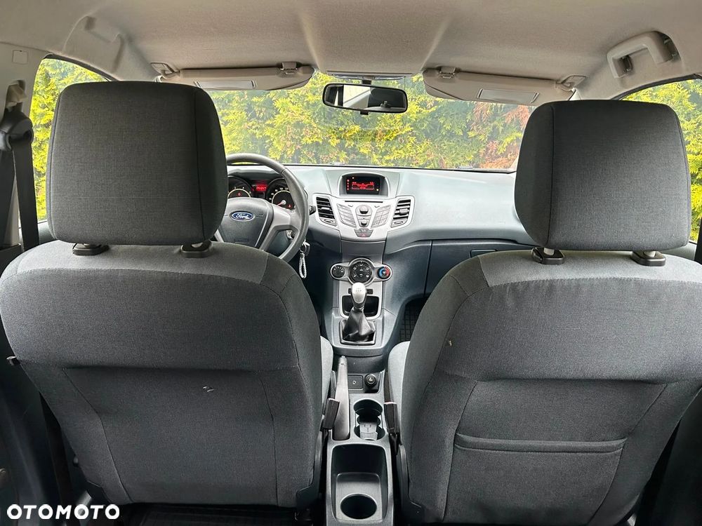 Ford Fiesta 1.25 Ambiente - 23