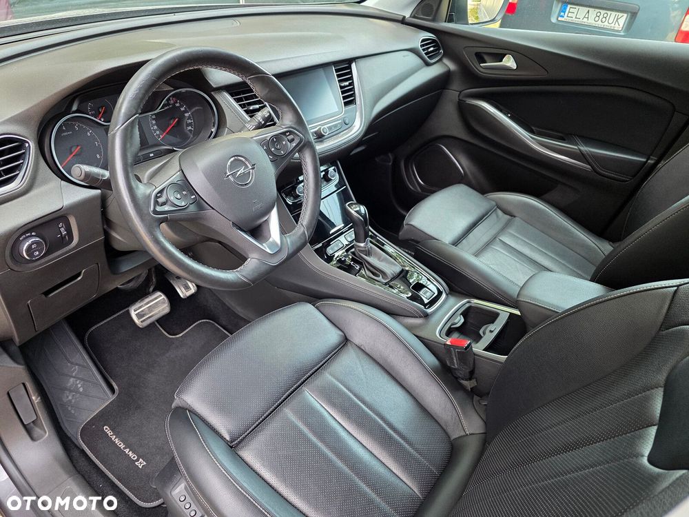 Opel Grandland X - 10